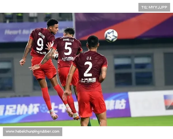 上海海港客场0比4惨败神户胜利船 亚冠精英联赛第七轮遭遇重挫 上海海港客场0比4惨败神户胜利船 亚冠精英联赛第七轮遭遇重挫
